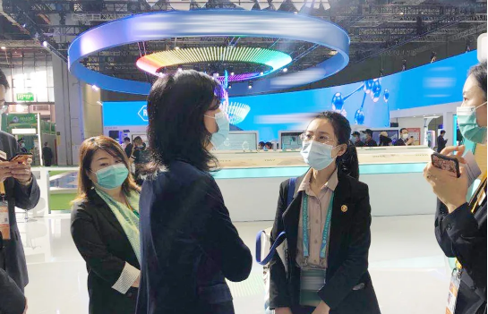 項目開發(fā)團隊奔赴進博會第一現(xiàn)場,對接一批高精尖國內(nèi)外優(yōu)質(zhì)投資選址項目 項目開發(fā)團隊奔赴進博會第一現(xiàn)場,對接一批高精尖國內(nèi)外優(yōu)質(zhì)投資選址項目