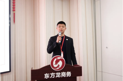  1月上旬，集團(tuán)舉行2021年首場(chǎng)投資選址項(xiàng)目評(píng)估會(huì)，成功通過(guò)34個(gè)高質(zhì)量項(xiàng)目